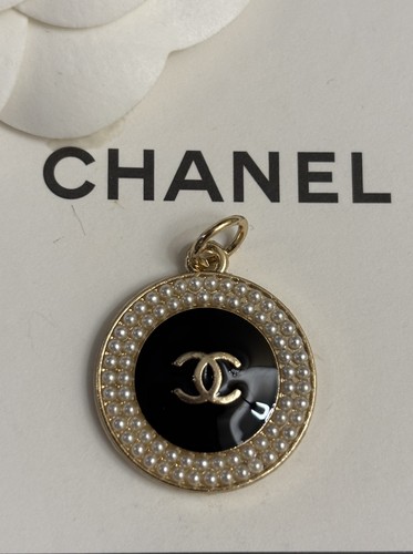 Chanel paris black - chanel,