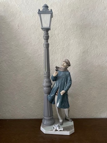 Lladro street lamp and - lladro,