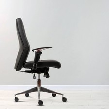 London Black Bonded-Leather Ergonomic Synchro Office Chair 2D-Arms Graded LL1