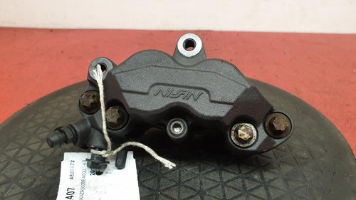 Kawasaki 900 right front - 900,