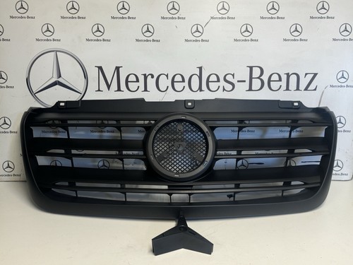 Mercedes sprinter front - mercedes,