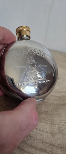 Jameson irish whisky hip - hip, flask