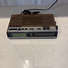 Vintage GE Alarm Clock Radio