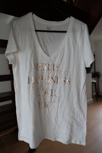 Womens gap short sleeve - short, v-neck