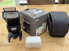 Nissin i40 Flash for Fujifilm – Mint Condition – Boxed with Softbox & Pouch