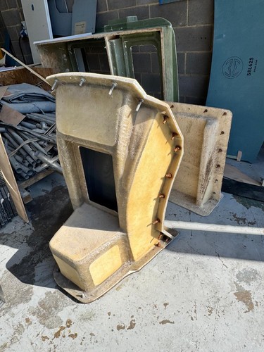 Brand new rib console mould - console,