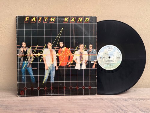 Faith band vital signs - band,