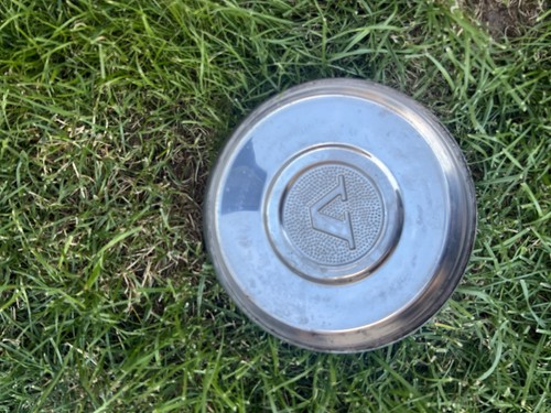 Classic volvo centre hub - volvo,