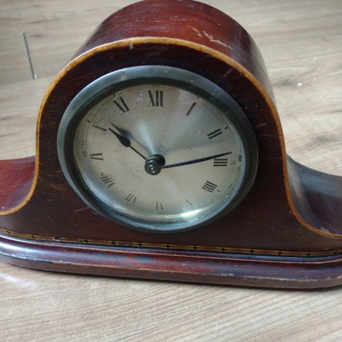 Vintage wooden mantle clock - wooden,