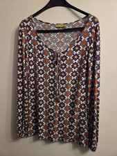 Stretchy 70s Boho style L/S