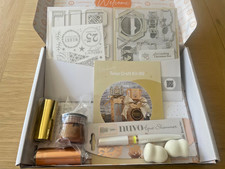 Boxed Tonic Studios CRACKING CHRISTMAS CRACKER  Box Dies Craft Kit Dec 2024