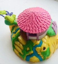 VINTAGE POLLY POCKET TROPICAL