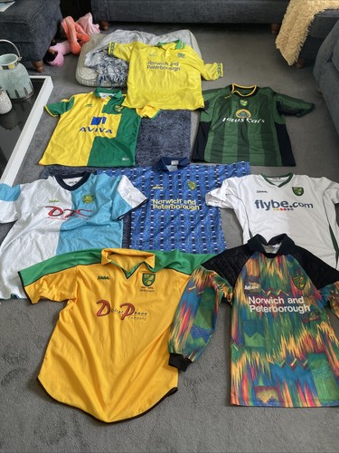 Joblot vintage norwich city - joblot,