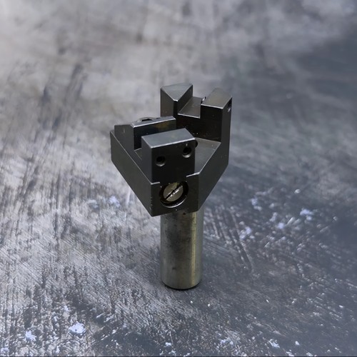 Levin turret lathe box tool - tool,