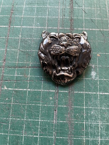 Jaguar radiator grille - , badge