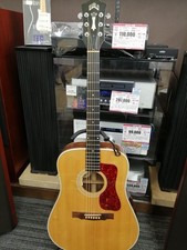 GUILD D-50 Electric acoustic guitar