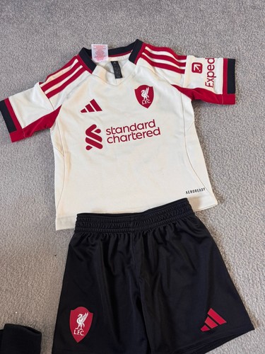 Liverpool kids football kit - kids,