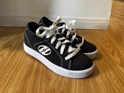 Heelys canvas lace sneaker - heelys,