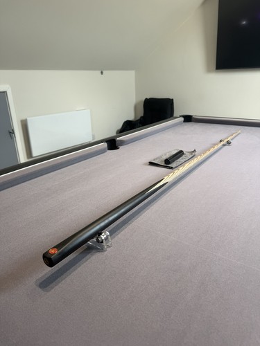 Snooker pool one - one, piece