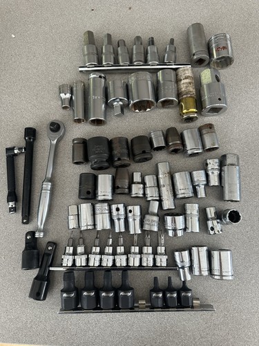 Large mixed lot - of, sockets