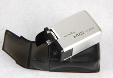 Minolta MG Flashgun For Minolta 16 MG, nice, with case