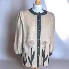 Vintage Nancy Button Appliqué