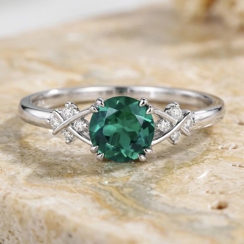 Round cut natural - ct,
