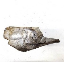 Exhaust head shield for - exhaust,