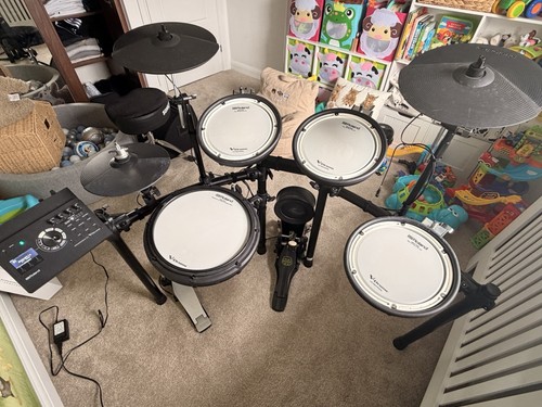 Roland 17kv drums - roland, v-drums