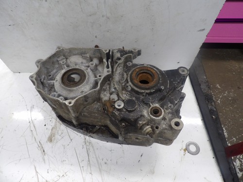 Yamaha 400 crank cases - crank,