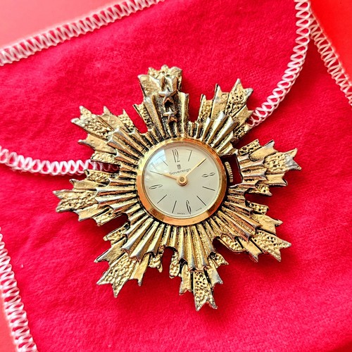 Sovereign brooch watch rare - watch,