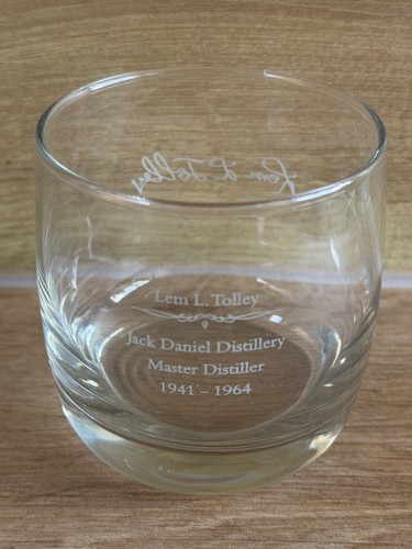 Jack daniels tennessee whiskey - daniels,