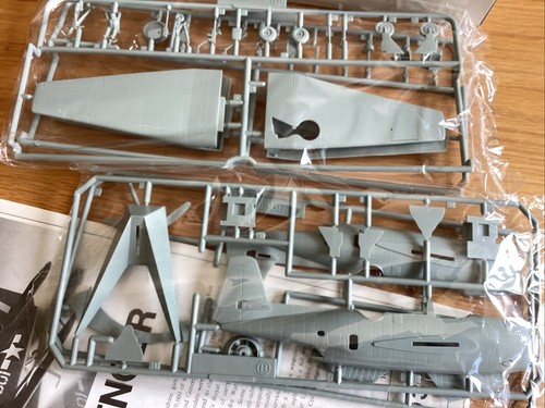 Academy minicraft scale - academy,