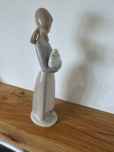 Genuine vintage nao - vintage,