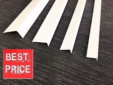 PVC CORNER UNEQUAL WHITE