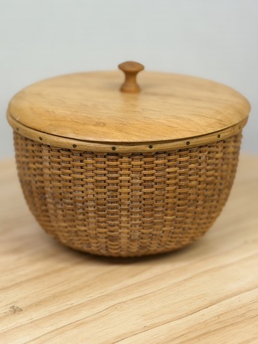 Vtg handmade small nantucket - small,