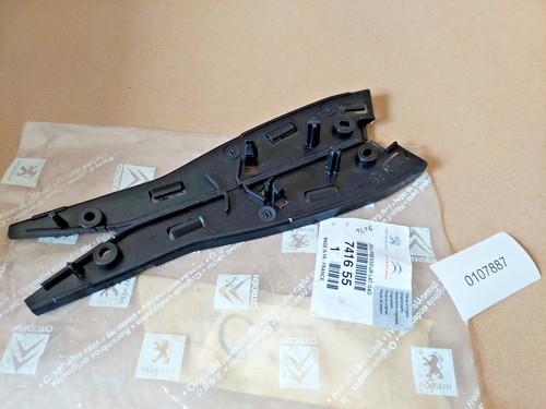 Citroen front bumper mount - bumper,