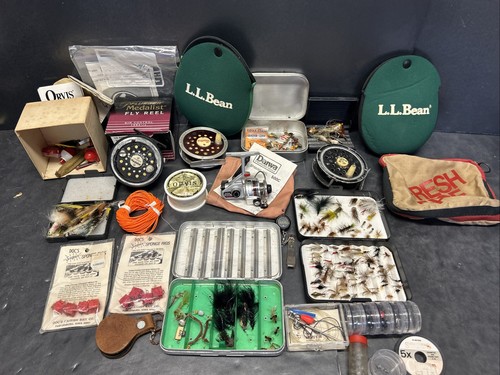 Huge fly fishing lot - fly,