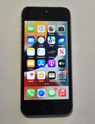 Apple iphone 32gb - gen),