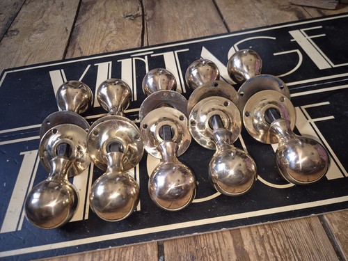 Old original antique gibbons - old,