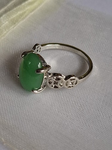 Beautiful oval green marble - beautiful,