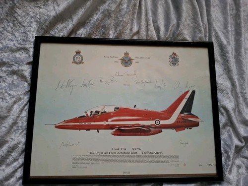 Framed print the red - red, arrows