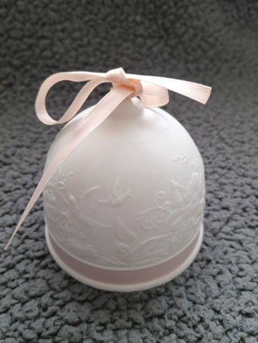 Lladro bell pink ribbon 1991 - bell,