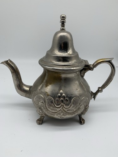 Vintage moroccan bread teapot - moroccan,