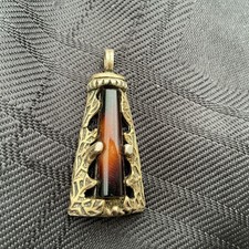 Vintage very pretty Miracle