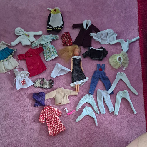 Vintage pippa sized doll - sized,