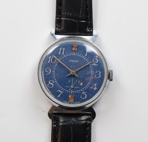 Vtg pobeda men mechanical - men’s,