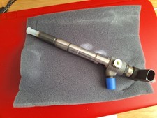 Pair of Diesel Fuel Injectors