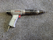 Avdel 7557 Pneumatic Air Rivet