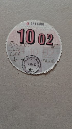 Genuine october 2002 tax disc - tax,